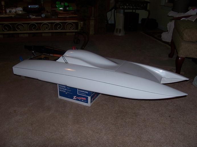 r42 rc boat